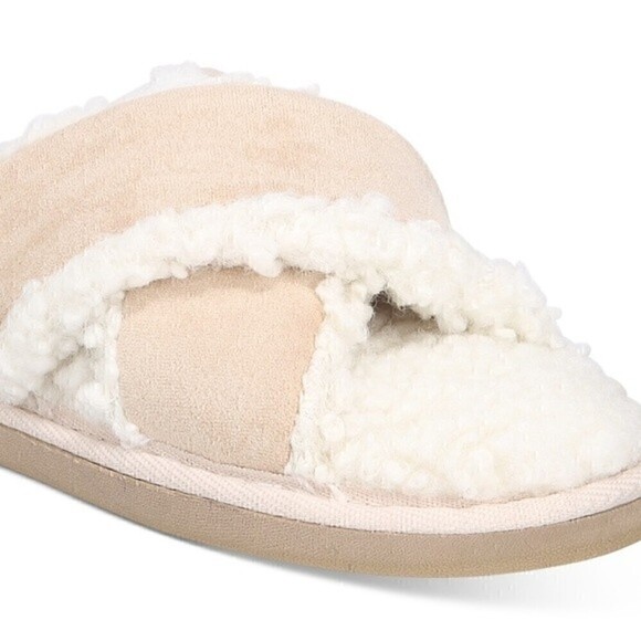 ALFANI Women's Crossband Faux Suede Sherpa Slipper Toffee Latte Small 5/6 - Picture 3 of 4